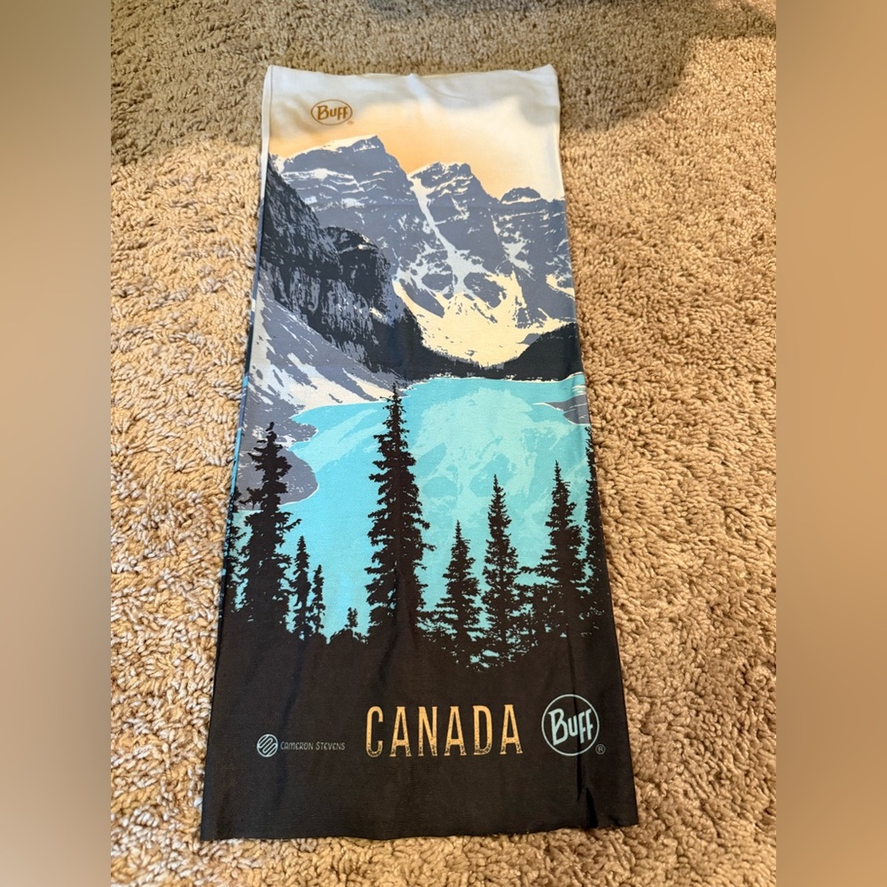 Buff Canada neck gaiter